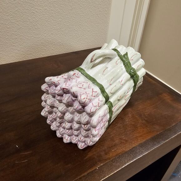 1940s Vintage Portuguese Asparagus Tureen, Palissy Ware, Earthenware - Picture 2 of 6